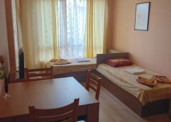 двустаен във виго панорама *